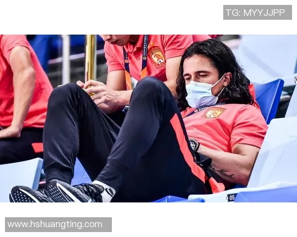 何冰娇与山口茜激战羽坛巅峰对决谁能笑到最后引发球迷热议